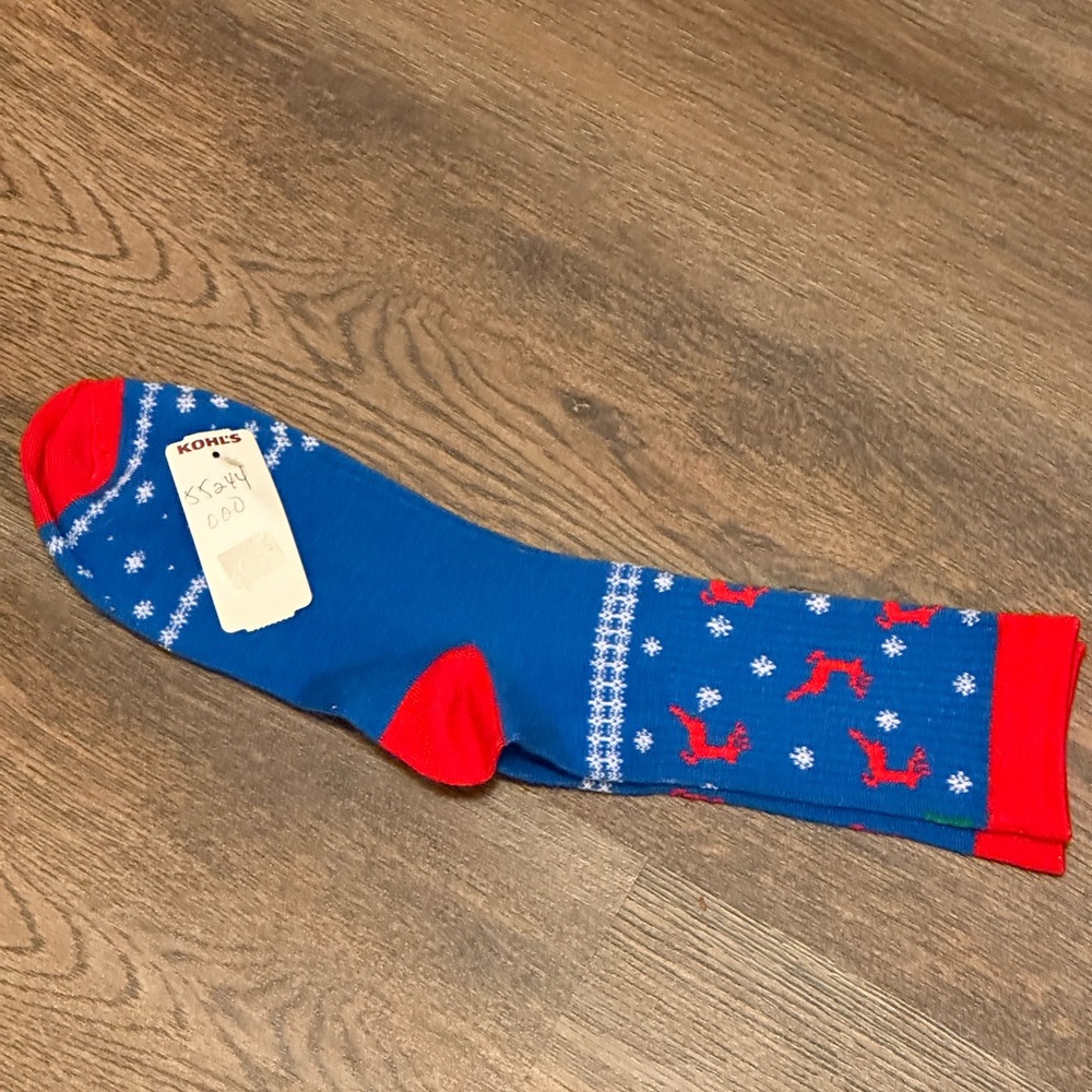Super cute Christmas Socks NWT